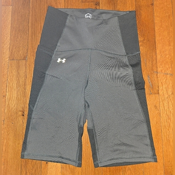 Under Armour Compression Shorts XS Olive Green - Picture 1 of 4